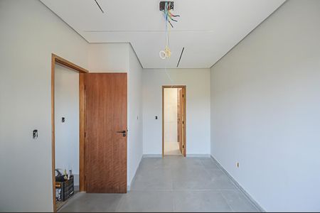 Casa à venda com 156m², 3 quartos e 4 vagasSuíte