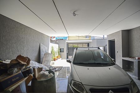Casa à venda com 156m², 3 quartos e 4 vagasGaragem