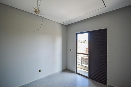 Casa à venda com 156m², 3 quartos e 4 vagasSuíte