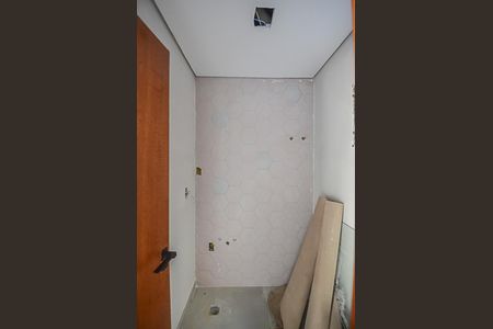 Casa à venda com 156m², 3 quartos e 4 vagasLavabo