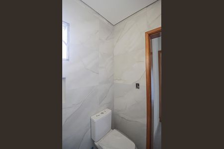 Casa à venda com 156m², 3 quartos e 4 vagasBanheiro