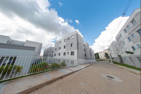 Apartamento à venda com 43m², 2 quartos e 1 vaga Apartamento à venda com 43m², 2 quartos e 1 vagaFachada do bloco