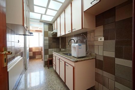 Apartamento à venda com 157m², 2 quartos e 2 vagasCozinha