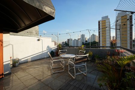 Apartamento à venda com 157m², 2 quartos e 2 vagasVaranda Cobertura