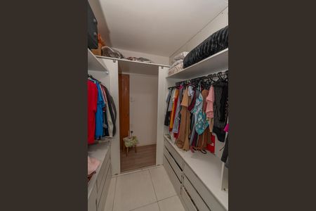 Casa para alugar com 481m², 3 quartos e 2 vagasCloset da Suíte