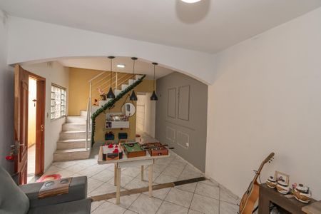 Casa para alugar com 481m², 3 quartos e 2 vagasSala de Estar