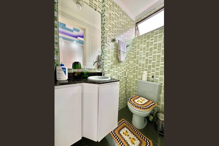 Apartamento à venda com 60m², 3 quartos e 1 vaga Apartamento à venda com 60m², 3 quartos e 1 vagaBanheiro