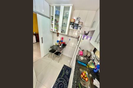 Apartamento à venda com 60m², 3 quartos e 1 vaga Apartamento à venda com 60m², 3 quartos e 1 vagaCozinha
