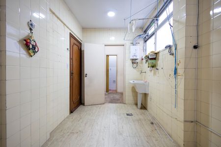 Apartamento para alugar com 90m², 2 quartos e 1 vagaÁrea de Serviço