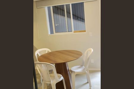 Studio à venda com 25m², 1 quarto e sem vaga Studio à venda com 25m², 1 quarto e sem vagaFoto 06