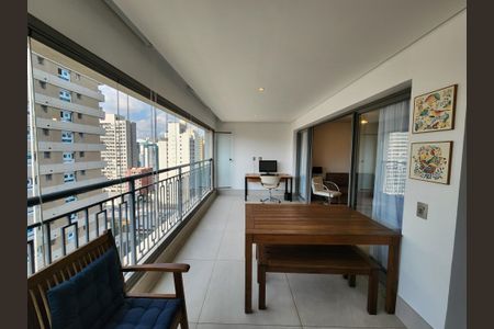 Apartamento à venda com 149m², 3 quartos e 2 vagas Apartamento à venda com 149m², 3 quartos e 2 vagasVaranda gourmet