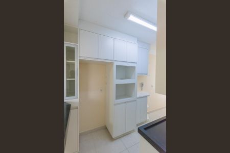 Apartamento à venda com 70m², 2 quartos e sem vagaCozinha