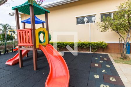 Casa de condomínio à venda com 182m², 5 quartos e 2 vagasÁrea comum