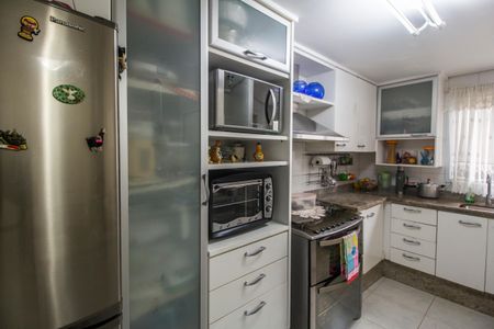 Casa de condomínio à venda com 182m², 5 quartos e 2 vagasCozinha