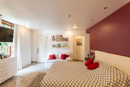 Casa à venda com 600m², 4 quartos e sem vagaSuíte 1