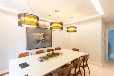 Casa à venda com 600m², 4 quartos e sem vagaSala de Jantar