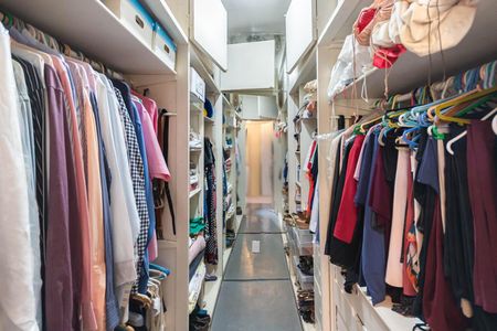 Casa à venda com 600m², 4 quartos e sem vagaCloset Suíte 1