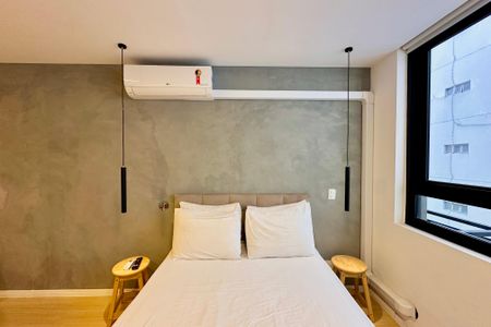 Apartamento para alugar com 31m², 1 quarto e sem vagaSala/Quarto