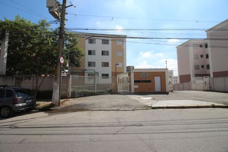 Apartamento para alugar com 45m², 2 quartos e 1 vagaFachada e portaria