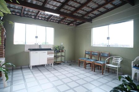 Casa à venda com 190m², 5 quartos e 4 vagasÁrea gourmet