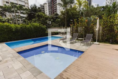 Apartamento à venda com 226m², 3 quartos e 4 vagasPiscina