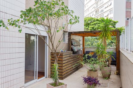 Apartamento à venda com 226m², 3 quartos e 4 vagasJardim