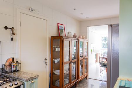 Apartamento à venda com 226m², 3 quartos e 4 vagasCozinha