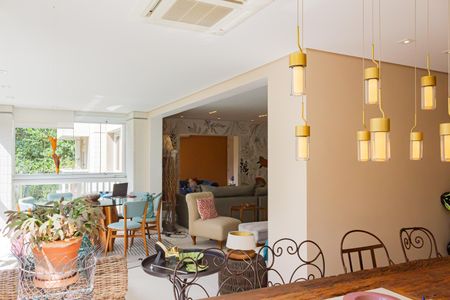 Apartamento à venda com 226m², 3 quartos e 4 vagasVaranda gourmet