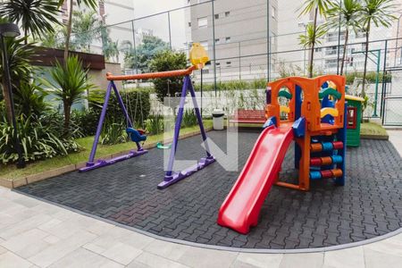 Apartamento à venda com 226m², 3 quartos e 4 vagasPlayground