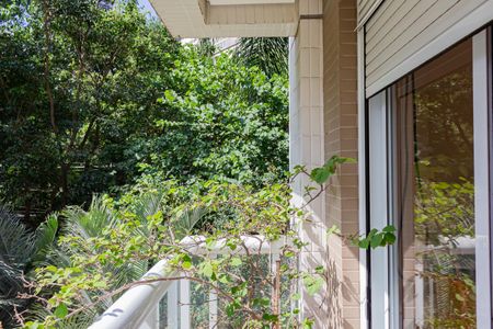 Apartamento à venda com 226m², 3 quartos e 4 vagasVaranda da Suíte