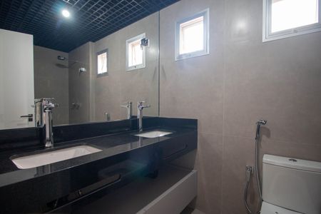 Apartamento à venda com 97m², 3 quartos e 1 vagaBanheiro 1