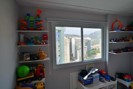Apartamento à venda com 270m², 3 quartos e 2 vagas Apartamento à venda com 270m², 3 quartos e 2 vagasQuarto
