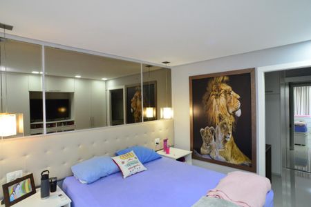 Apartamento à venda com 270m², 3 quartos e 2 vagas Apartamento à venda com 270m², 3 quartos e 2 vagasSuíte Principa