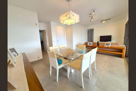 Apartamento à venda com 160m², 3 quartos e 2 vagasSala