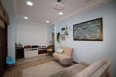 Casa de condomínio à venda com 390m², 4 quartos e 2 vagasQuarto 1