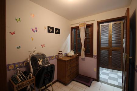 Casa de condomínio à venda com 390m², 4 quartos e 2 vagasQuarto de Serviço