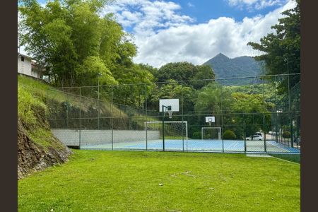 Casa de condomínio à venda com 390m², 4 quartos e 2 vagasQuadra Poliesportiva