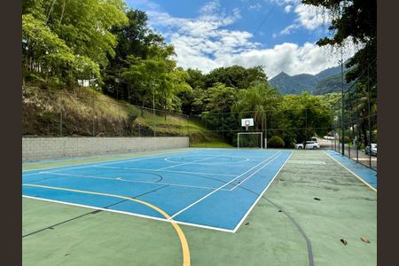 Casa de condomínio à venda com 390m², 4 quartos e 2 vagasQuadra Poliesportiva