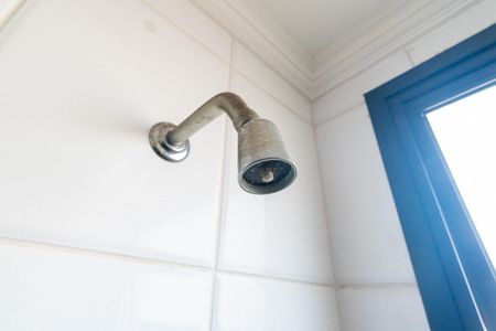 Apartamento à venda com 180m², 3 quartos e 4 vagasBanheiro da Suíte 1 Detalhe