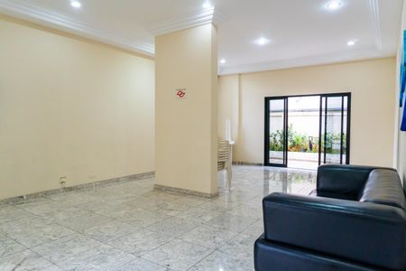 Apartamento à venda com 180m², 3 quartos e 4 vagasÁrea comum - Salão de festas