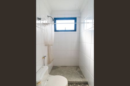Apartamento à venda com 180m², 3 quartos e 4 vagasBanheiro da Suíte 3 Detalhe