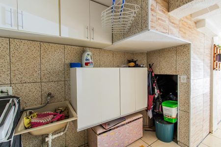 Casa de condomínio à venda com 87m², 2 quartos e 1 vagaÁrea de Serviço