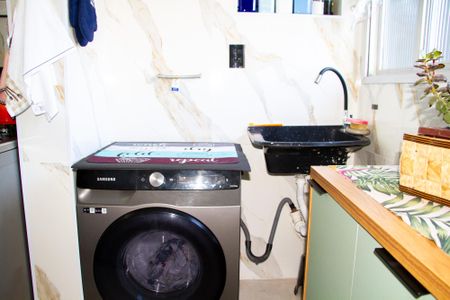 Apartamento à venda com 78m², 3 quartos e 1 vagaÁrea de Serviço