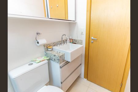 Apartamento à venda com 75m², 2 quartos e 3 vagasBanheiro