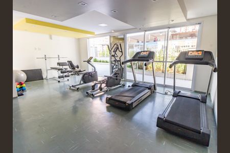 Apartamento à venda com 75m², 2 quartos e 3 vagasÁrea comum - Academia