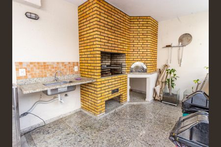 Apartamento à venda com 75m², 2 quartos e 3 vagasÁrea comum - Churrasqueira