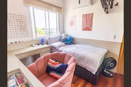 Apartamento à venda com 75m², 2 quartos e 3 vagasQuarto