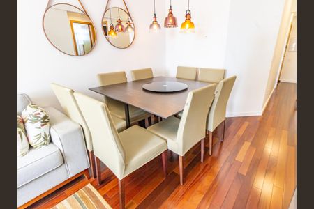 Apartamento à venda com 75m², 2 quartos e 3 vagasSala