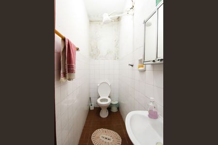 Casa para alugar com 185m², 2 quartos e 3 vagasBanheiro de serviço