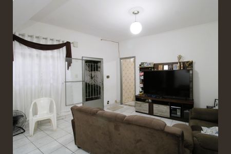 Casa para alugar com 185m², 2 quartos e 3 vagasSala